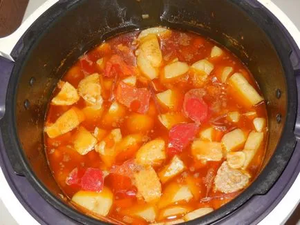 Sült burgonya hús és zöldségek - hogyan kell főzni egy pörkölt burgonya hússal multivarka (zöldség) Sült burgonya hús és zöldségek - hogyan kell főzni egy pörkölt burgonya hússal multivarka,