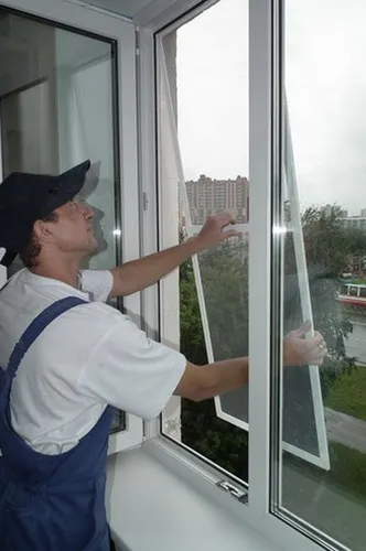 Szerelése szúnyoghálók műanyag ablakok fotó, videó