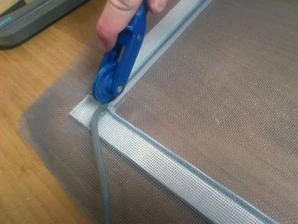 Szerelése szúnyoghálók műanyag ablakok fotó, videó
