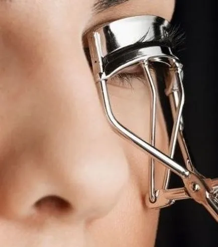 Este make-up a kezüket
