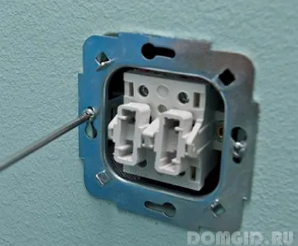 Switch, szerelési és csatlakozási kezük