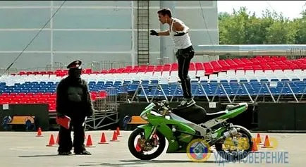 Jogosítvány motoros kategória „A” és „A1” (jogosítvány és engedély A1 kategóriájú motorkerékpár moped) Jogosítvány motoros kategória „A” és „A1”