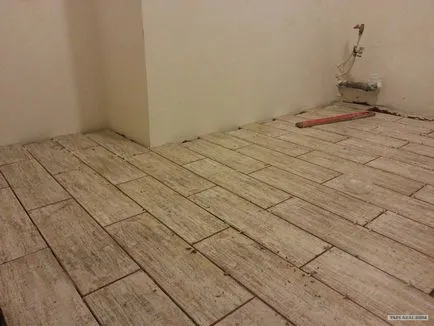 Dicséret! Amint azt felújított 2 szobás Hruscsov