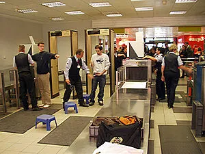 A biztonság, amit a biztonság meghatározása (definíciója hiányos meghatározás) A biztonság milyen biztonsági meghatározás
