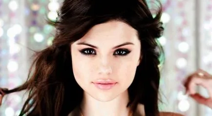 Életrajz Selena Gomez