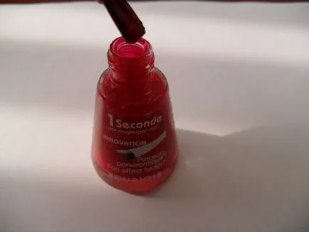 Gyorsan száradó körömlakk - 1 seconde - az Bourjois -, fényképek és ár