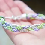Karkötő készült szálak, hogyan lehet menet karkötő