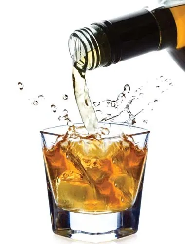 Mit lehet hígítani a whisky
