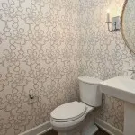 Hogyan díszíteni a falat a WC lehetőség a befejező anyagok (díszíteni) Hogyan díszíteni a falat a WC lehetőségek burkolóanyagok