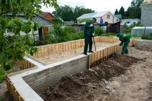 Hány eltávolítani a zsaluzat a alapjait minden fajta