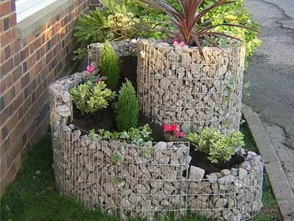 Mi a gabion (fotó), és hogyan lehet a saját kezét (a választott kő, háló) ára kész Gabions
