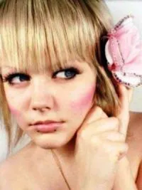 Dakota Rose smink nélkül