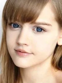 Dakota Rose smink nélkül