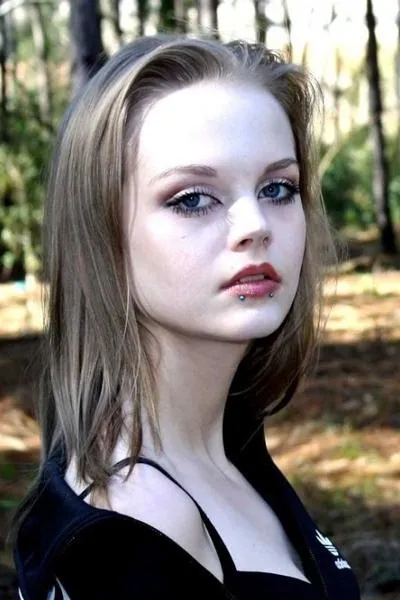 Dakota Rose smink nélkül (dakota rose kotakoti)