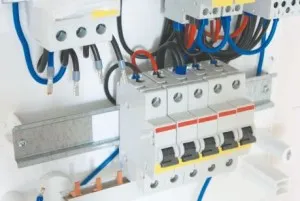 Din-sín elektomontazha fajok