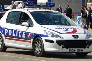 A francia rendőrség történetét, felépítését és feladatok ellátására,