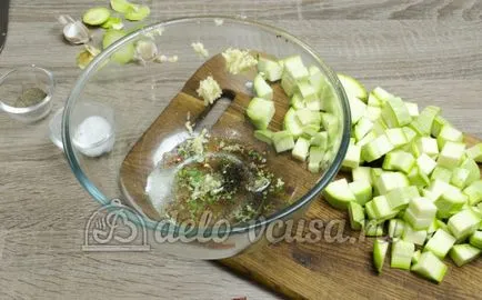 Köret cukkini recept lépésről lépésre (9 fotó)