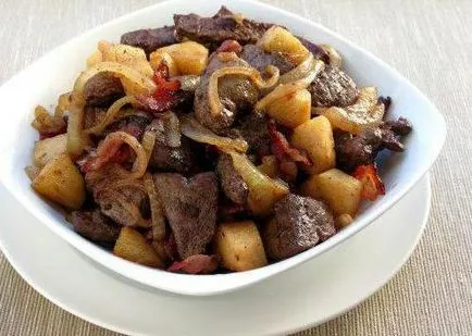 Mi készül a burgonya pörkölt máj