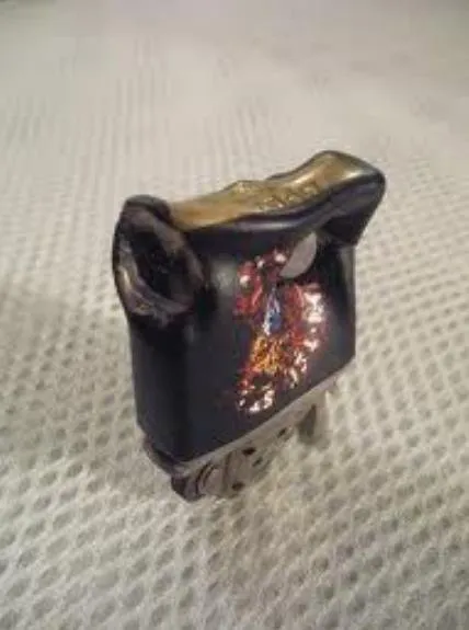 Érdekességek a Zippo öngyújtók, amelyek talán nem is tudja (tények) Érdekességek a Zippo öngyújtók, amelyek talán nem is tudja