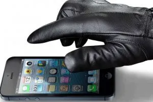 Amely támaszkodik a cikket lopás telefonon (a cikket a lopást a telefon) Amely támaszkodik a cikket lopás telefon