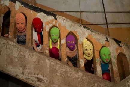 Lefordított - Pussy Riot -, és hogy szeretném mondani,