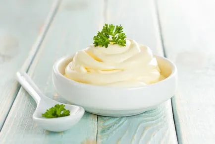 Hogyan kell elkészíteni a majonéz otthon - főzés recept lépésről lépésre fotók (eljön) Hogyan kell elkészíteni a majonéz otthon - főzés recept lépésről lépésre fotók