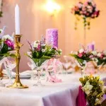 Hogyan végezzen egy esküvő nélkül TOASTMASTER otthon forgatókönyv esküvői asztalra menü otthon, hogy
