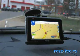 Mi a különbség a GPS-navigátorok