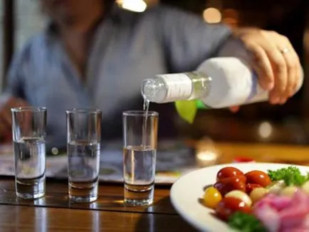 Hogyan ellenőrizheti, hogy a hamisított vodka