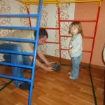 Hogyan lehet fejleszteni Kézügyesség, a gyermek, a fejlődés korai az öröm (a játék fejlesztéséről szóló finom motoros készségek) Hogyan lehet fejleszteni Kézügyesség, a gyermek, a fejlődés korai az öröm
