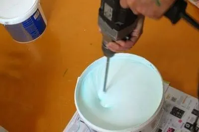 Hogyan kell hígítani vízbázisú festékek