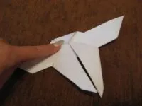 Hogyan készítsünk egy pillangó papírból