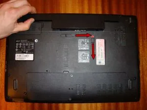 Hogyan szétszedni a acer 5742g (5742), és tiszta por