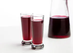 Hogyan készítsünk egy likőr otthon