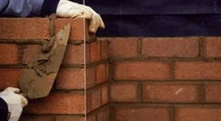 Hogyan készítsünk egy partíciót a lakás felújítása, lakások saját kezűleg