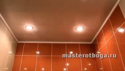 Hogyan készítsünk egy műanyag mennyezet a fürdőszobában saját (ön) Hogyan készítsünk egy műanyag mennyezet a fürdőszobában függetlenül