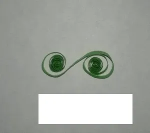 Hogyan készítsünk egy tortát egy meglepetés a papírt a kezét