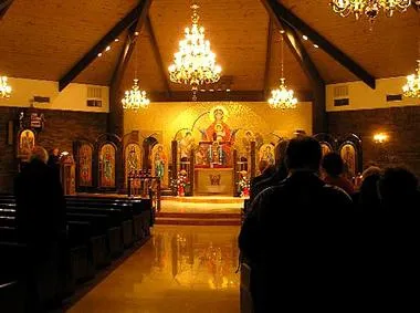 Hogyan kell viselkedni a templomban elvek és szabályok
