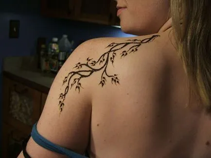 Hogyan öblítse a bőrt henna, és hogyan kell tisztítani mehendi - szerelmi élete