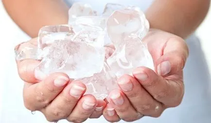 Hogyan lehet eltávolítani egy zúzódás a lábát segítségével hazai jogorvoslati (horzsolás) Hogyan lehet eltávolítani egy zúzódás a lábát segítségével hazai jogorvoslati