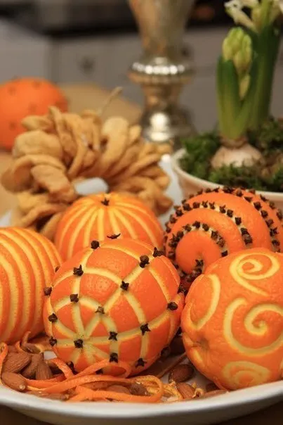 Hogyan lehet díszíteni egy ablakpárkányon