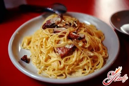 Mivel a tészta Carbonara