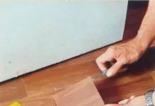 Hogyan zárjuk le a lyukat a linóleum otthon (közelről) Hogyan zárjuk le a lyukat a linóleum otthon