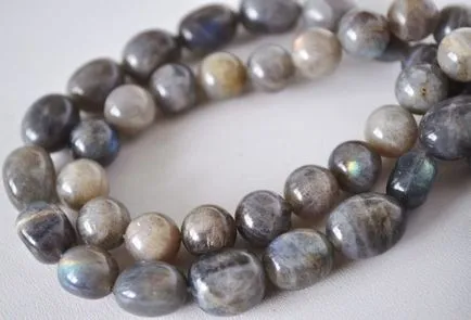 Chalcedony kő szokatlan mágikus tulajdonságokkal