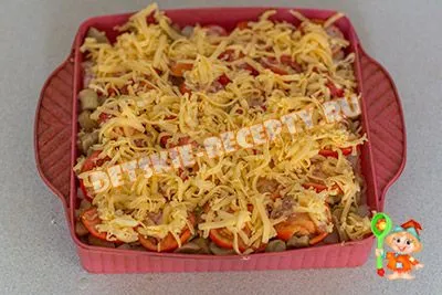 Burgonya gombával, sajttal és paradicsommal sült a kemencében - recept fotókkal, gyermek receptek, konyha