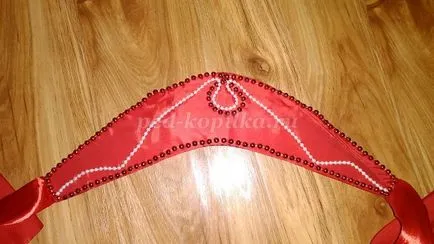 Kokoshnik népi stílusban kezük szakaszokban fotókkal