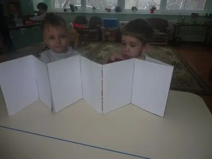 Könyvhajtogatás kezét