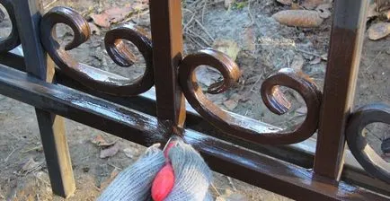 Kovácsoltvas kerítés kezük fotó, videó használati