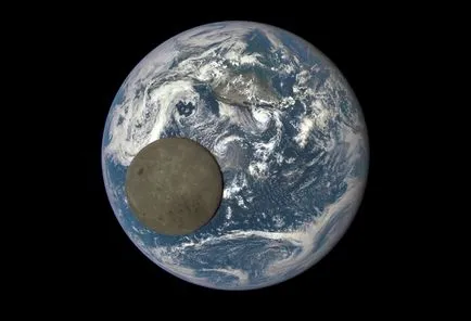 Cosmos közel van a valódi képek a Mars, a Szaturnusz és a Nap