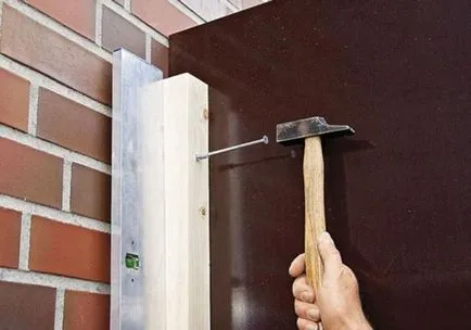 Rögzítés fűrészáru a fal blokkok pórusbeton, beton, tégla